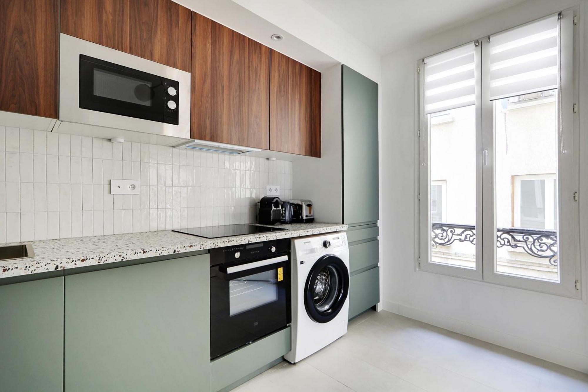 Pick A Flat's In Saint-martin - Rue Du Faubourg Saint-martin * Parigi